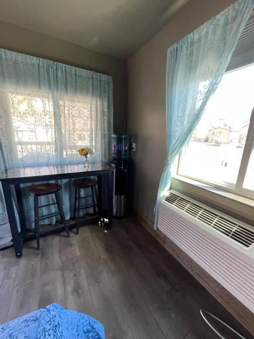 Parkway Yellowstone Guest House Room #1 加德纳 外观 照片