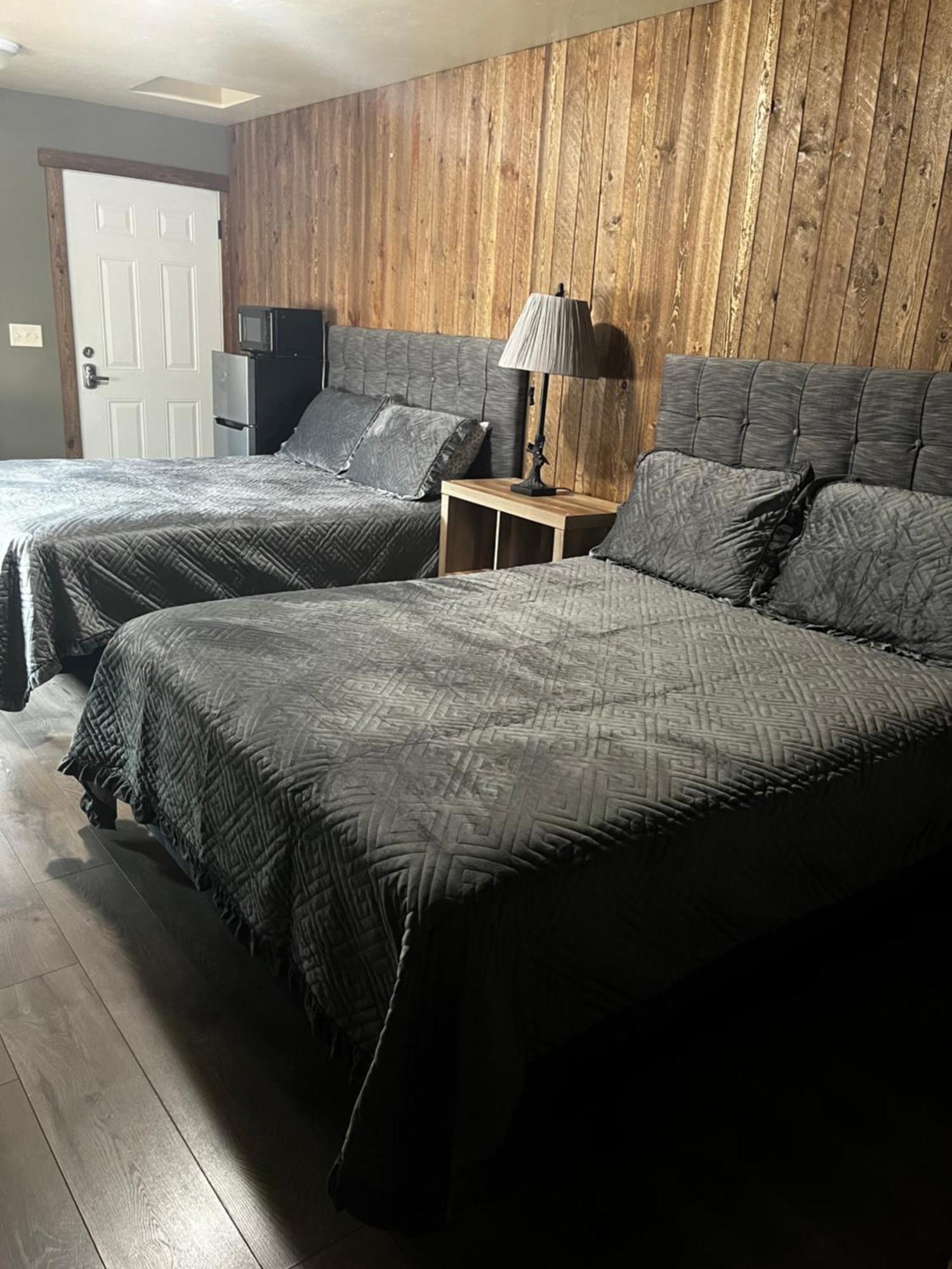 Parkway Yellowstone Guest House Room #1 加德纳 外观 照片