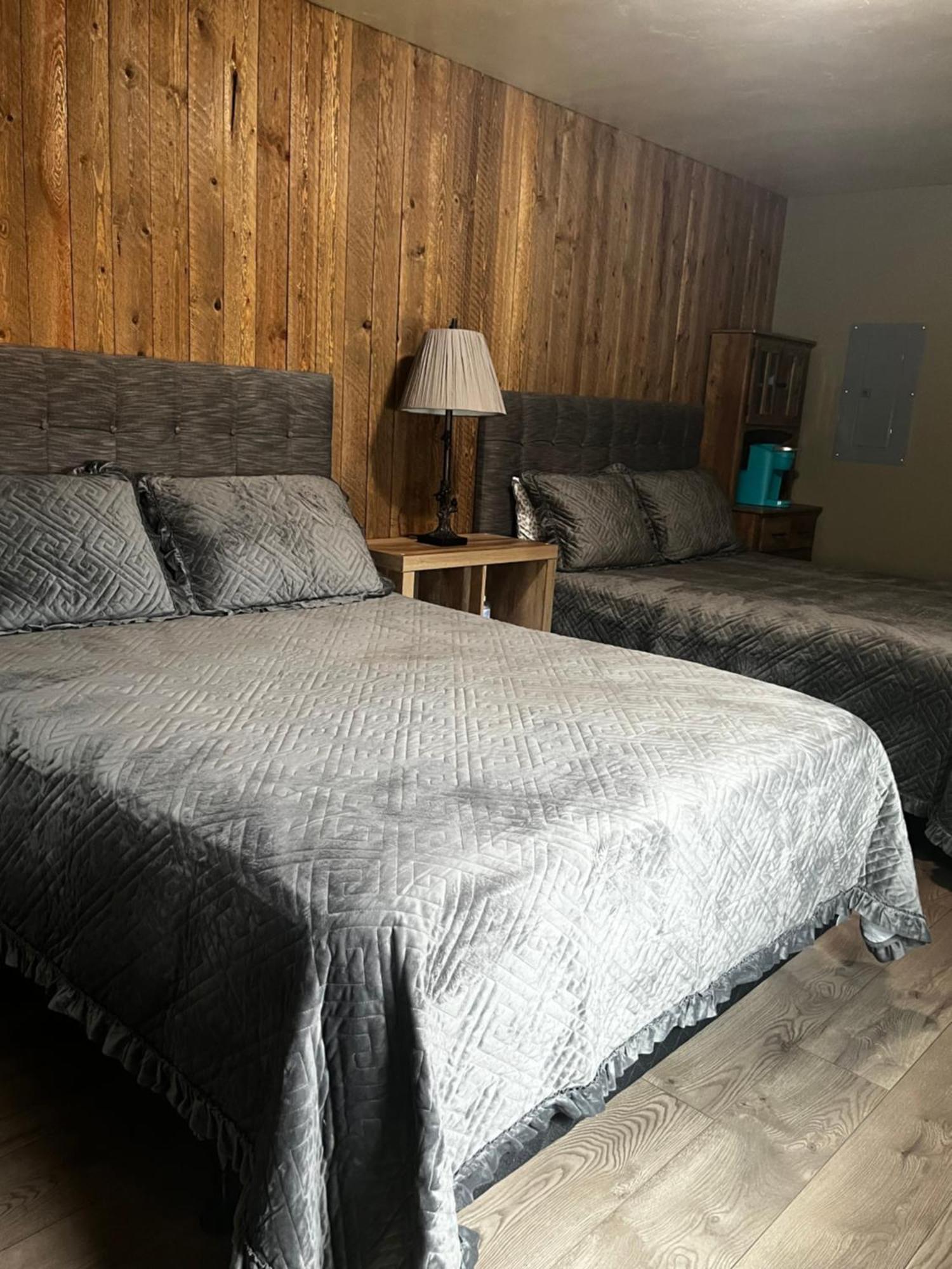 Parkway Yellowstone Guest House Room #1 加德纳 外观 照片
